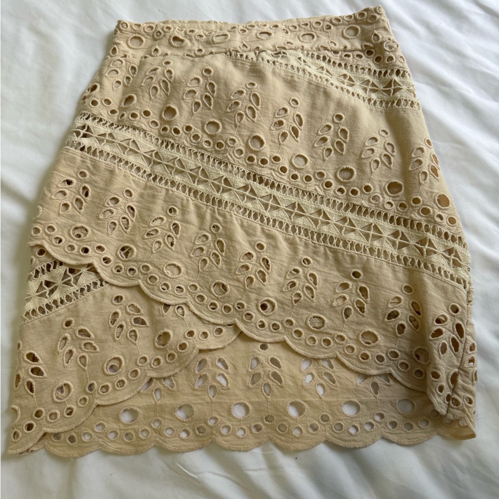H&M Cream Crochet Lace Skirt size 4